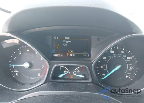 2017 Ford Escape Se из США, поврежденный, VIN 1FMCU9GD8HUE02637